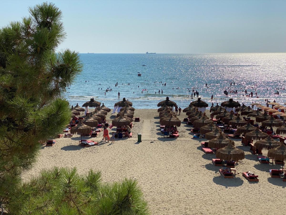 דורס Sunset Sea View - Beachfront Balcony - Ac - Wifi מראה חיצוני תמונה