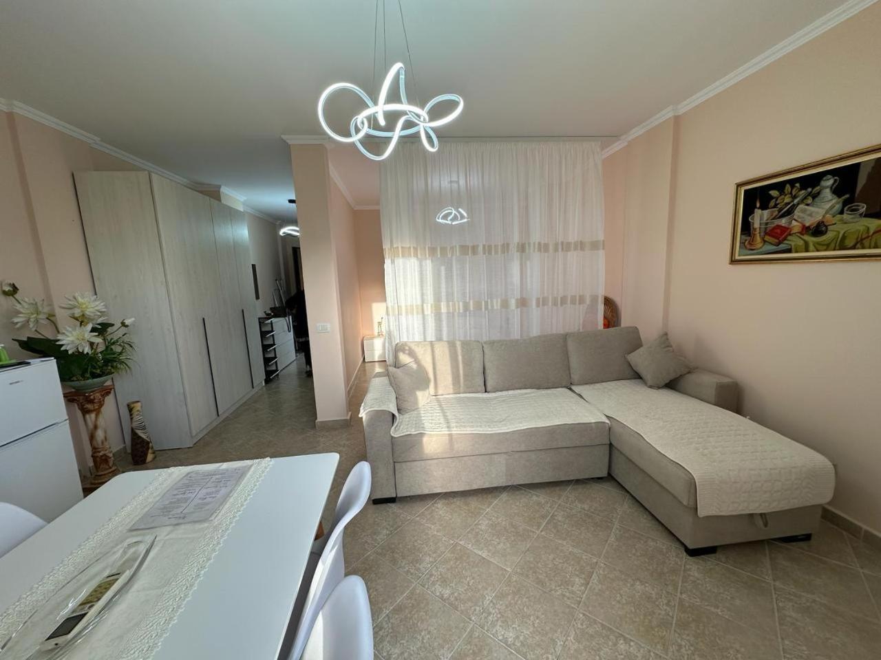 דורס Sunset Sea View - Beachfront Balcony - Ac - Wifi מראה חיצוני תמונה