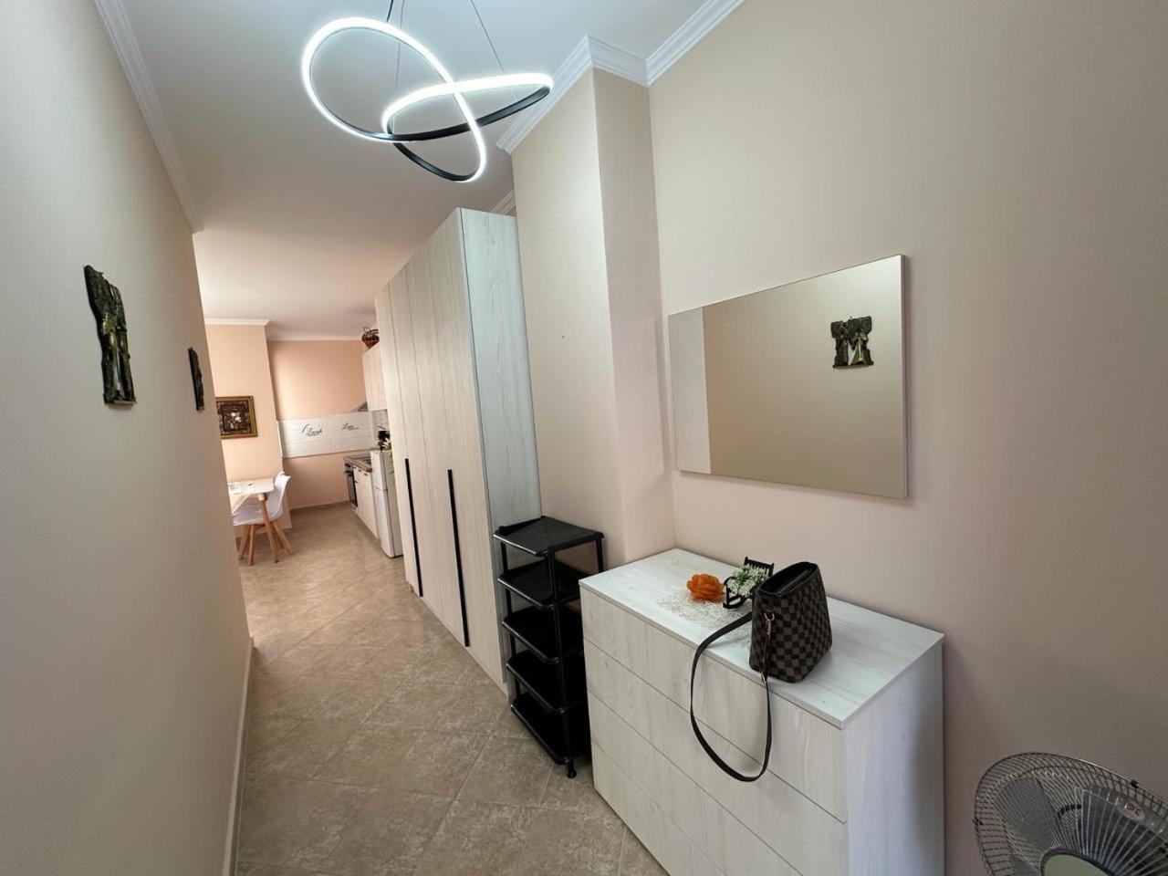 דורס Sunset Sea View - Beachfront Balcony - Ac - Wifi מראה חיצוני תמונה
